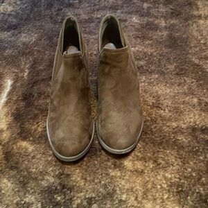 Brown Booties with small heal